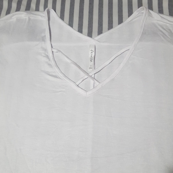 Women's soft tops white s and black L - Picture 2 of 7